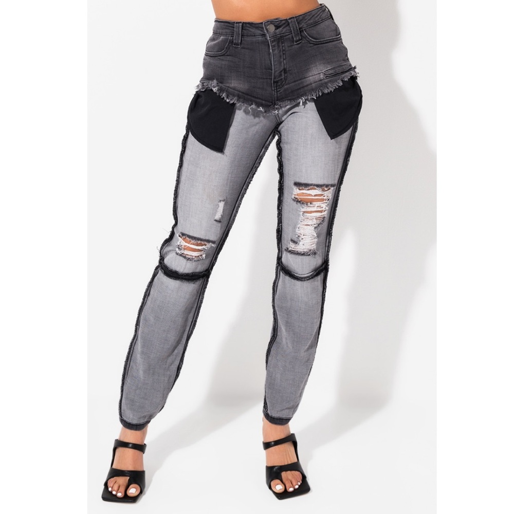 NWT Akira | Reverse Skinny Jeans